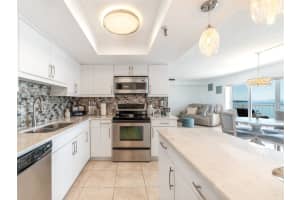 7430 SUNSHINE SKYWAY LANE, ST PETERSBURG, FL 33711 Sold 06/22/23
