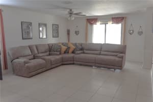 1001 CULBREATH GREEN COURT, RUSKIN, FL 33570 Sold 08/04/23