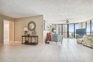 2413 BAYSHORE BOULEVARD, TAMPA, FL 33629 Sold 07/14/23