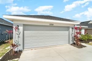 1204 KELLOGG DRIVE, TAVARES, FL 32778 Sold 06/29/23