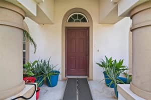 429 YORK DALE DRIVE, RUSKIN, FL 33570 Sold 07/31/23