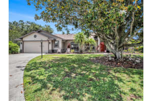 5854 SADDLE COURT, SARASOTA, FL 34243 Sold 07/07/23