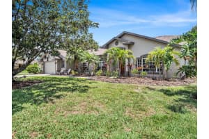 5854 SADDLE COURT, SARASOTA, FL 34243 Sold 07/07/23