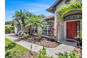 5854 SADDLE COURT, SARASOTA, FL 34243 Sold 07/07/23