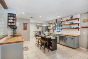 1314 HAMMOCK SHADE DRIVE, LAKELAND, FL 33809 Sold 07/14/23