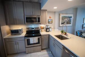 201 LAUREL STREET, TAMPA, FL 33602 Sold 08/15/23