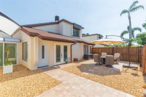 2055 SUNSET POINT ROAD, CLEARWATER, FL 33765 Sold 09/01/23
