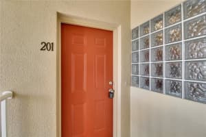 9518 NEWDALE WAY, RIVERVIEW, FL 33578 Sold 12/11/23