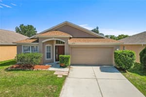 10519 EGRET HAVEN LANE, RIVERVIEW, FL 33578 Sold 08/16/23