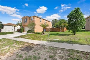10627 BOYETTE CREEK BOULEVARD, RIVERVIEW, FL 33569 Sold 08/24/23