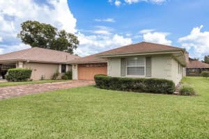 435 SANDESTIN DRIVE, WINTER HAVEN, FL 33884 Sold 08/30/23
