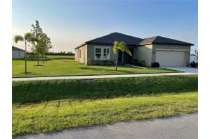 904 SHIMMERING OAKS LANE, SEFFNER, FL 33584 Sold 09/20/23