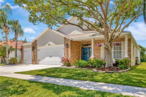 6604 THACKSTON DRIVE, RIVERVIEW, FL 33578 Sold 08/03/23