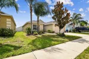 920 MEADOW GLADE DRIVE, RUSKIN, FL 33570 Sold 10/10/23