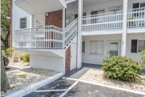 5912 Easy St, Bradenton, FL 34207, Sold 07/17/23