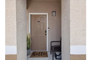10527 VILLA VIEW CIRCLE, TAMPA, FL 33647 Sold 08/03/23