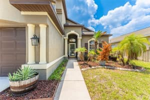 8103 TAR HOLLOW DRIVE, GIBSONTON, FL 33534 Sold 09/28/23