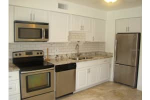 4511 LA CAPRI COURT, TAMPA, FL 33611 Sold 08/07/23