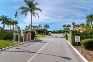 97 BOCA CIEGA POINT BOULEVARD, ST PETERSBURG, FL 33708 Sold 09/15/23