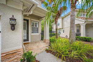 14549 MIRABELLE VISTA CIRCLE, TAMPA, FL 33626 Sold 08/14/23
