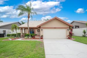 5560 GREYSTON STREET, PALM HARBOR, FL 34685 Sold 07/31/23
