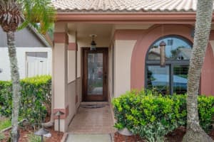 5560 GREYSTON STREET, PALM HARBOR, FL 34685 Sold 07/31/23