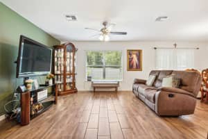 7505 IBIS DRIVE, LAKELAND, FL 33810 Sold 08/31/23