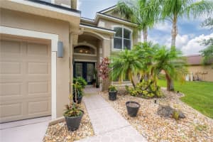 8273 SWANN HOLLOW DRIVE, TAMPA, FL 33647 Sold 11/30/23