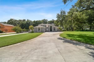 2808 PEMBERTON CREEK DRIVE, SEFFNER, FL 33584 Sold 08/10/23