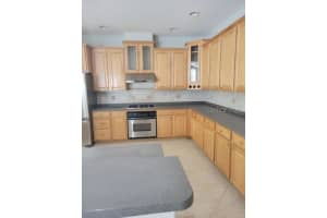 8204 NATURE COVE WAY, TAMPA, FL 33647 Sold 10/26/23