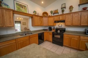 8015 SUGAR PINE BOULEVARD, LAKELAND, FL 33810 Sold 09/29/23