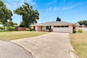 2213 FLAMING ARROW DRIVE, LAKELAND, FL 33813 Sold 08/29/23