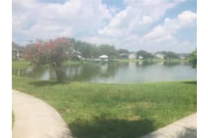 308 LAKE PARSONS GREEN, BRANDON, FL 33511 Sold 05/15/24