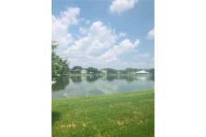 308 LAKE PARSONS GREEN, BRANDON, FL 33511 Sold 05/15/24