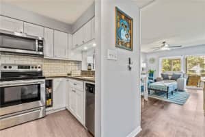 6924 STONES THROW CIRCLE, ST PETERSBURG, FL 33710 Sold 09/29/23