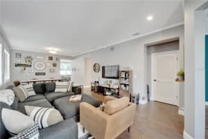 5404 HAMMOCK VIEW LANE, APOLLO BEACH, FL 33572 Sold 10/18/23