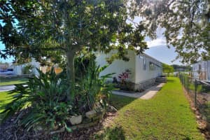 1146 COUNTRY CLUB LANE, LAKELAND, FL 33801 Sold 10/11/23