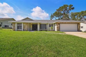 8976 HERNANDO WAY, WEEKI WACHEE, FL 34613 Sold 10/06/23
