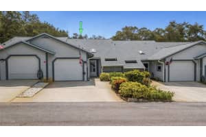 39650 US HIGHWAY 19 N #1412, TARPON SPRINGS, FL 34689 Sold 10/12/23