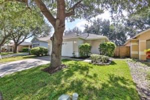 504 SUMMER SAILS DRIVE, VALRICO, FL 33594 Sold 09/05/23