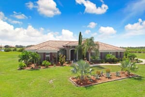 5217 LAKE SIENA DRIVE, WIMAUMA, FL 33598 Sold 02/14/24