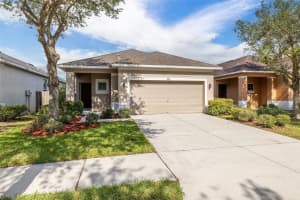 810 COLLEGE LEAF WAY, RUSKIN, FL 33570 Sold 08/25/23