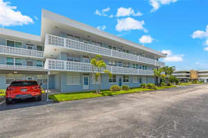 4895 BAY ST NE #106, SAINT PETERSBURG, FL 33703 Sold 10/20/23