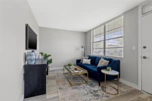 4895 BAY ST NE #106, SAINT PETERSBURG, FL 33703 Sold 10/20/23