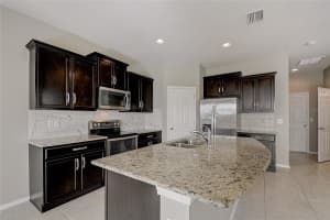 5044 WHITE SANDERLING COURT, TAMPA, FL 33619 Sold 08/22/23