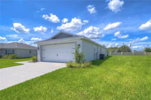 122 EAGLE SUMMIT DRIVE, RUSKIN, FL 33570 Sold 08/29/23