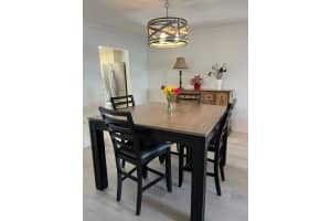 1893 SHORE DRIVE, SOUTH PASADENA, FL 33707 Sold 09/08/23