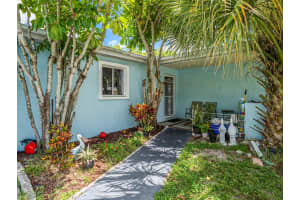 7535 HOLLYRIDGE DRIVE, NEW PORT RICHEY, FL 34653 Sold 03/04/24