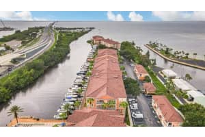 5000 CULBREATH KEY WAY, TAMPA, FL 33611 Sold 10/16/23