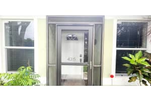 4315 WILLOW BROOK CIRCLE, WEST PALM BEACH, FL 33417 Sold 10/20/23